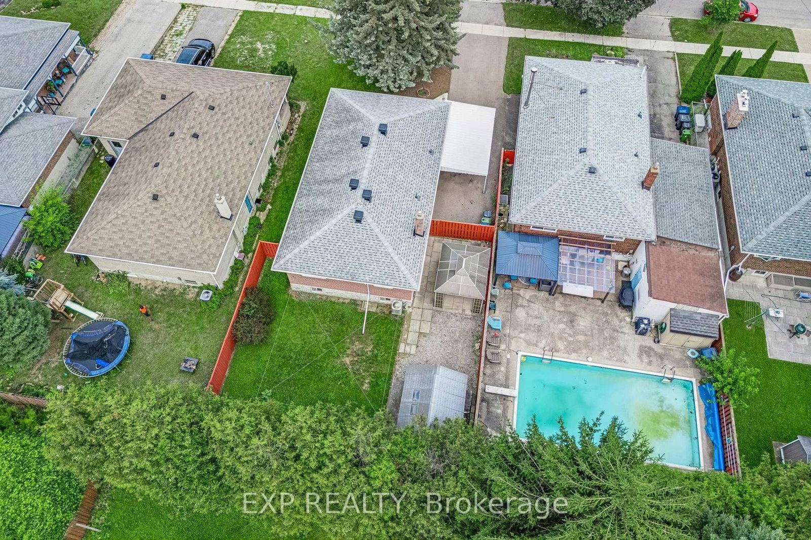 20 Marlena Drive • Toronto, ON photo 39