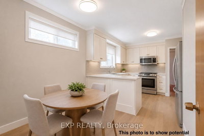 20 Marlena Drive • Toronto, ON photo 4