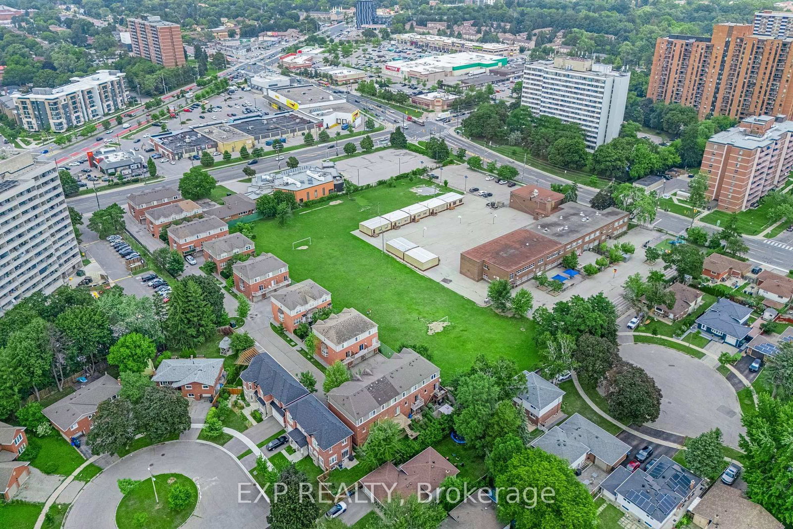 20 Marlena Drive • Toronto, ON photo 42