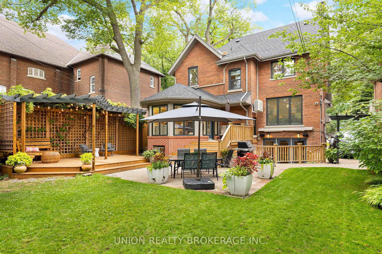 66 Silver Birch Avenue • Toronto, ON photo 36