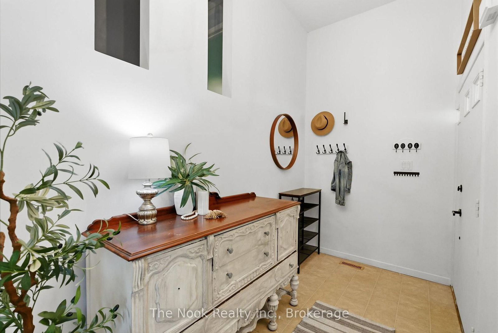 30 Deerpark Crescent • Clarington, ON photo 7
