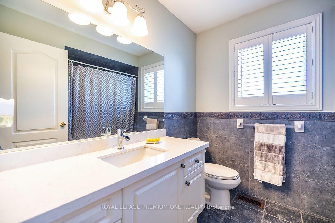 66 BRIDLEWOOD Boulevard • Whitby, ON photo 35
