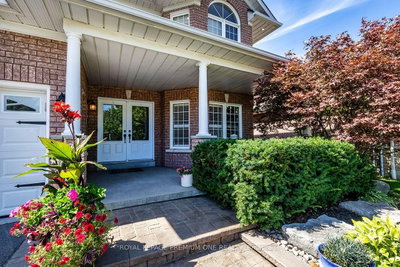 66 BRIDLEWOOD Boulevard • Whitby, ON photo 6