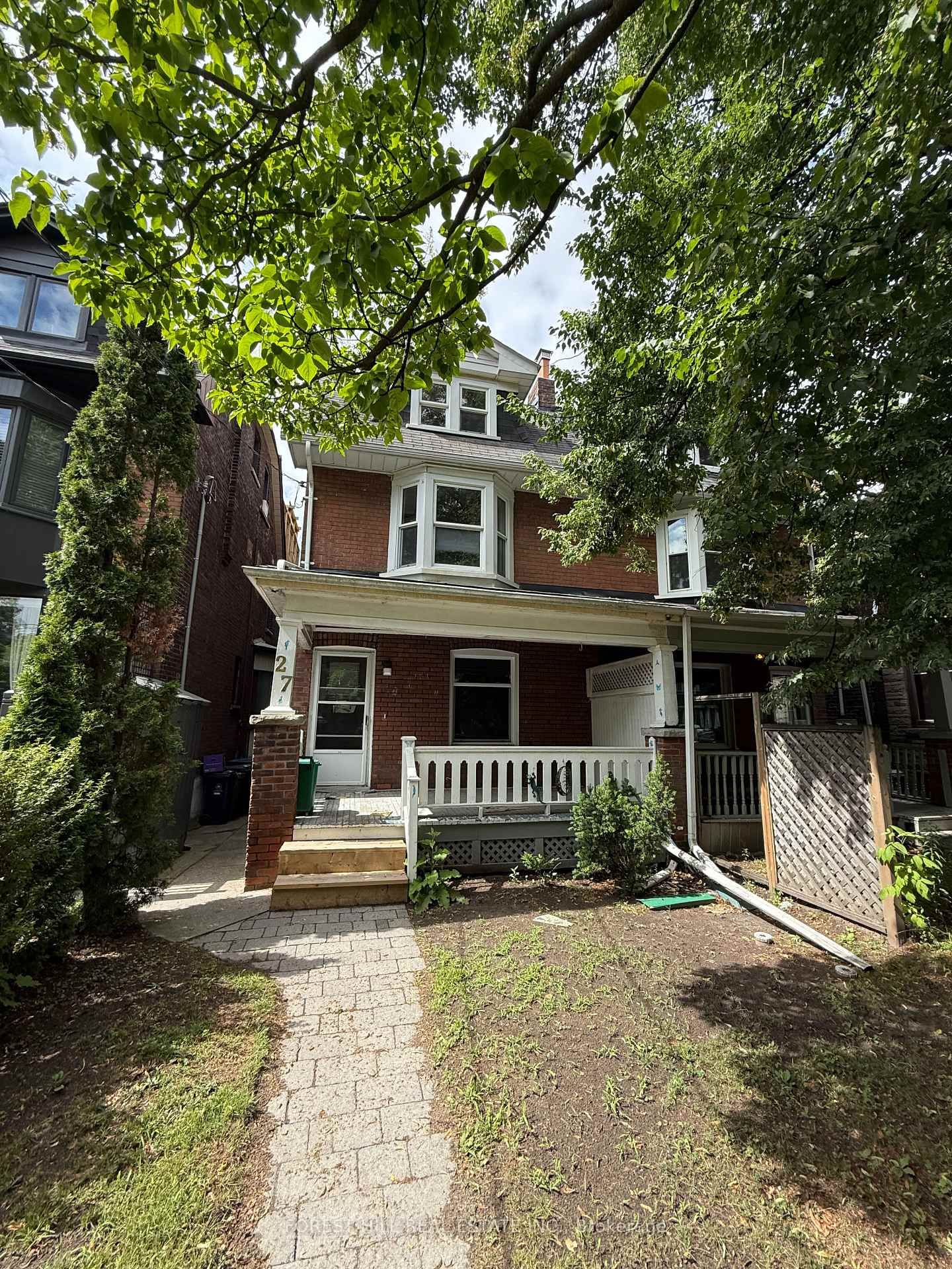 Property at 27 Dixon