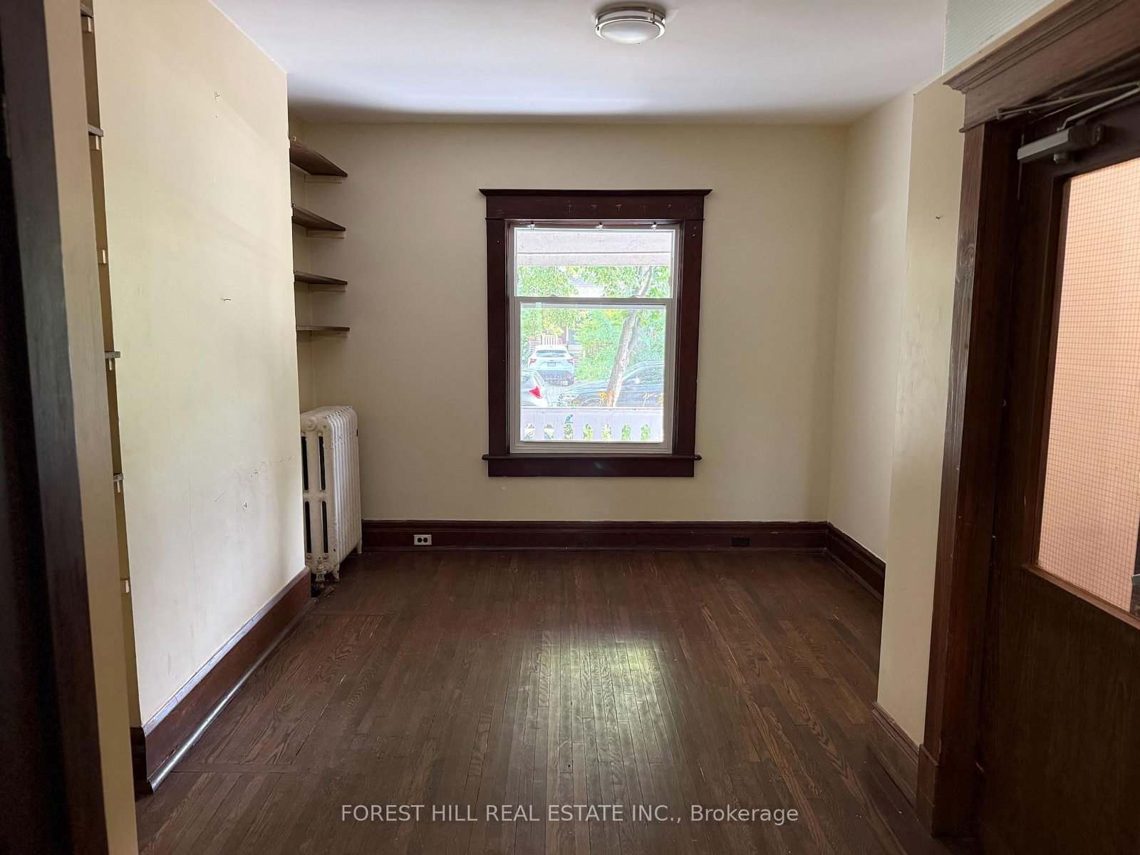 27 Dixon Avenue • Toronto, ON photo 2