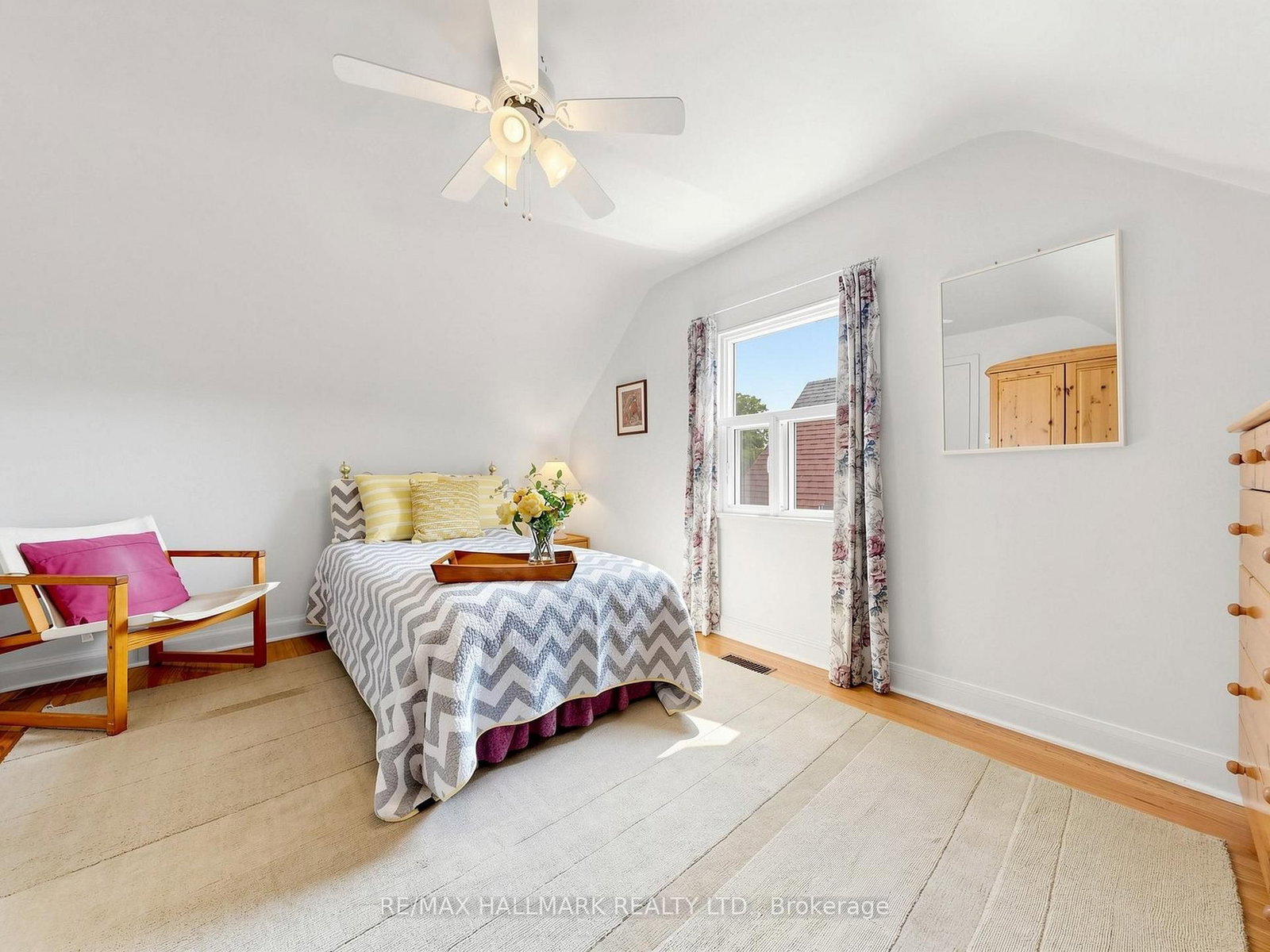 20 Elfreda Boulevard • Toronto, ON photo 18