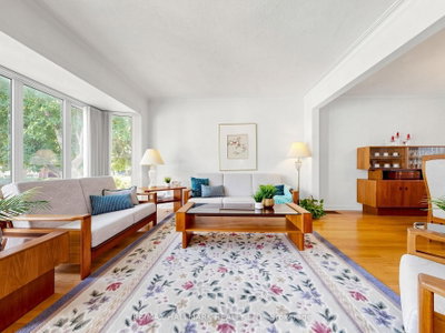 20 Elfreda Boulevard • Toronto, ON photo 4