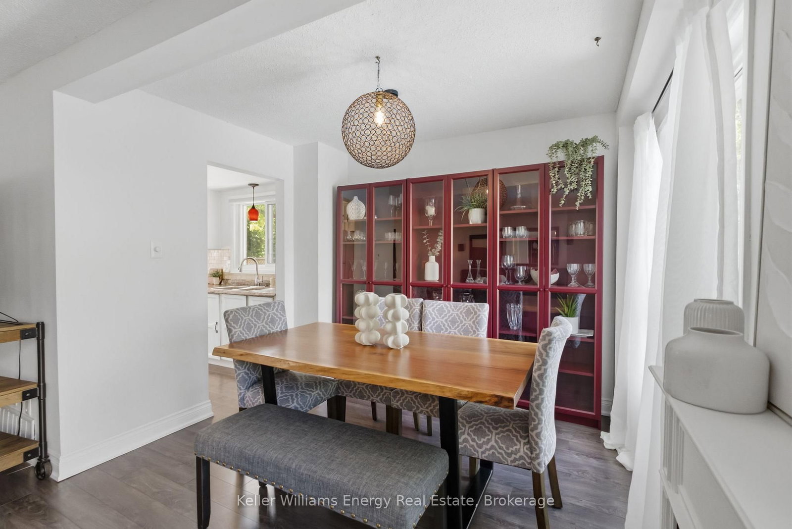 25 Habitant Crescent • Whitby, ON photo 10