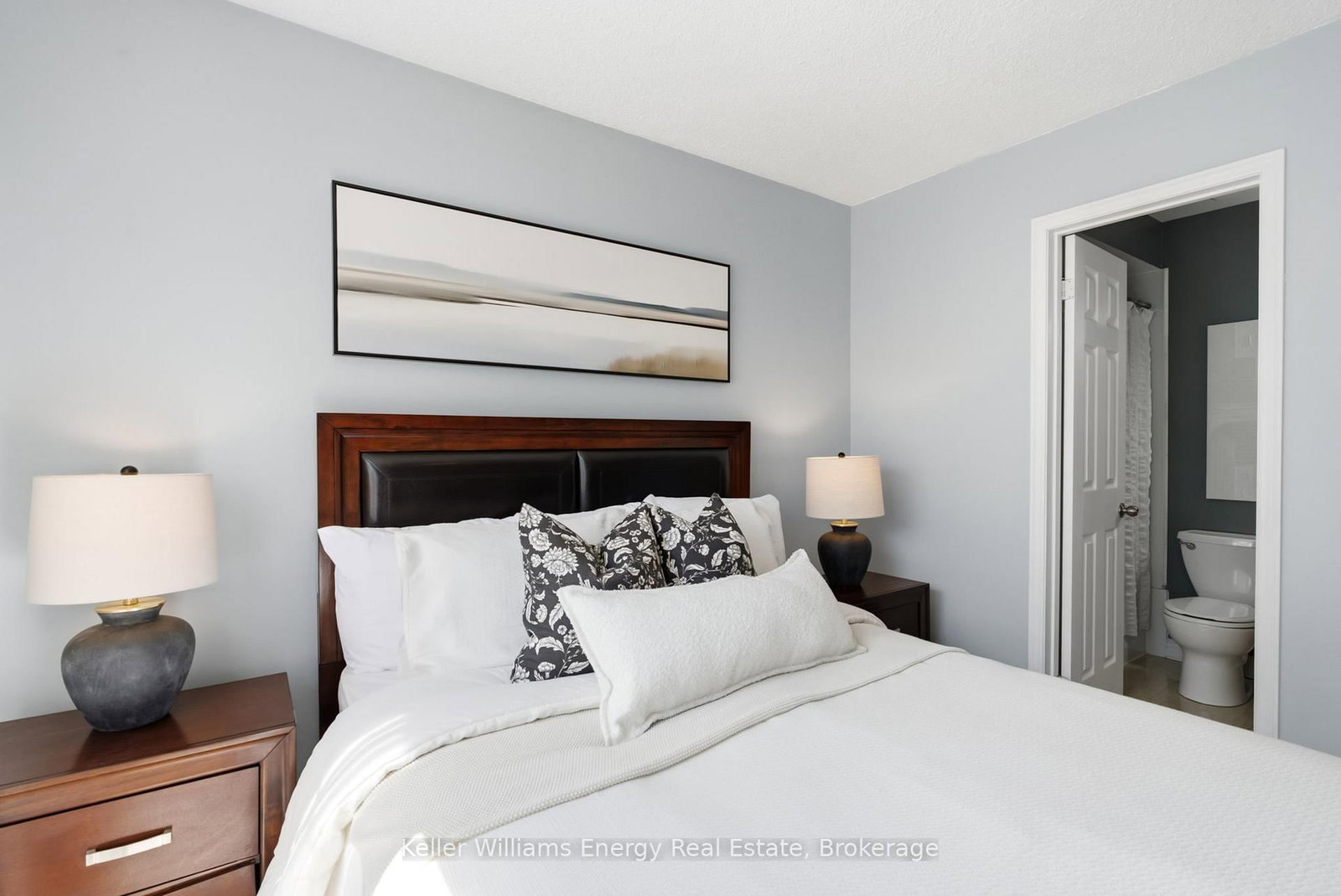 25 Habitant Crescent • Whitby, ON photo 21