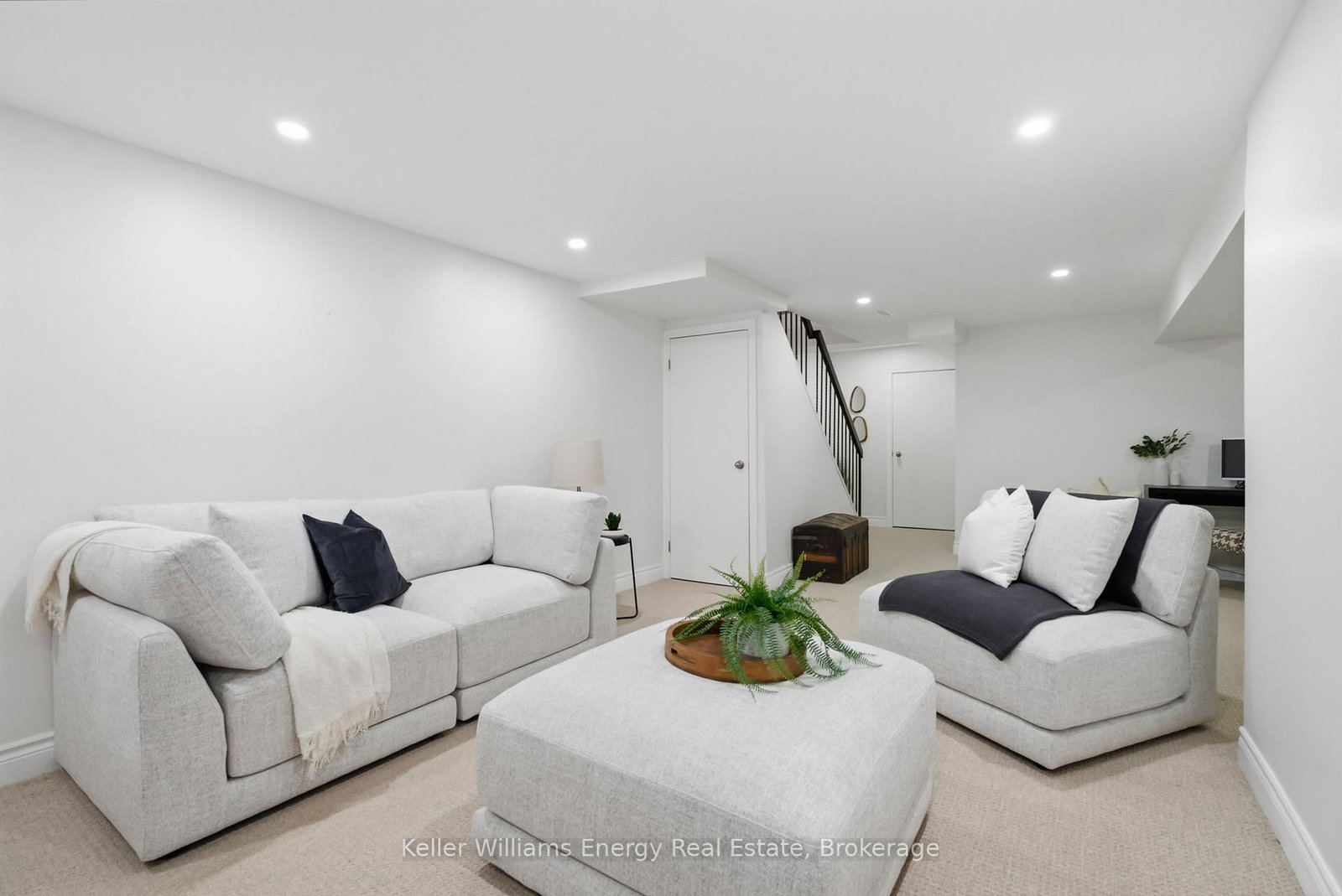 25 Habitant Crescent • Whitby, ON photo 33