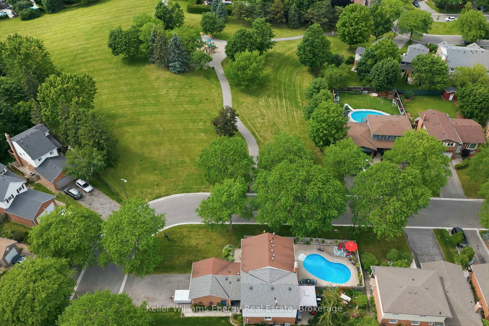 25 Habitant Crescent • Whitby, ON photo 40