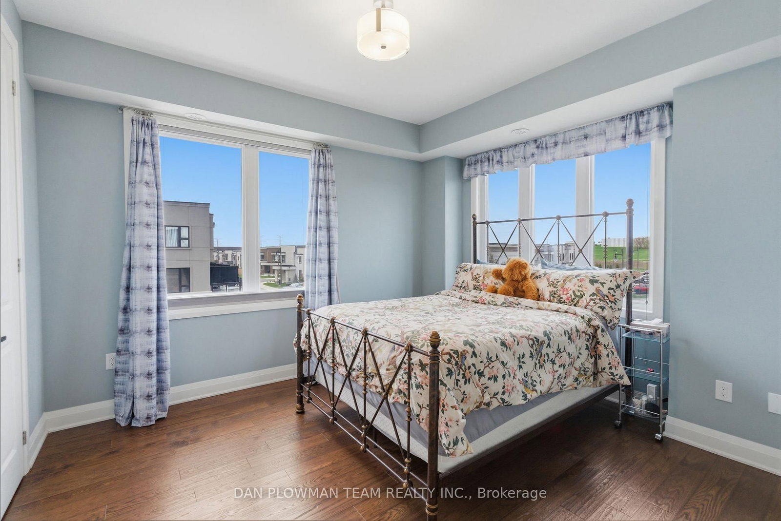 779 Port Darlington Road • Clarington, ON photo 24