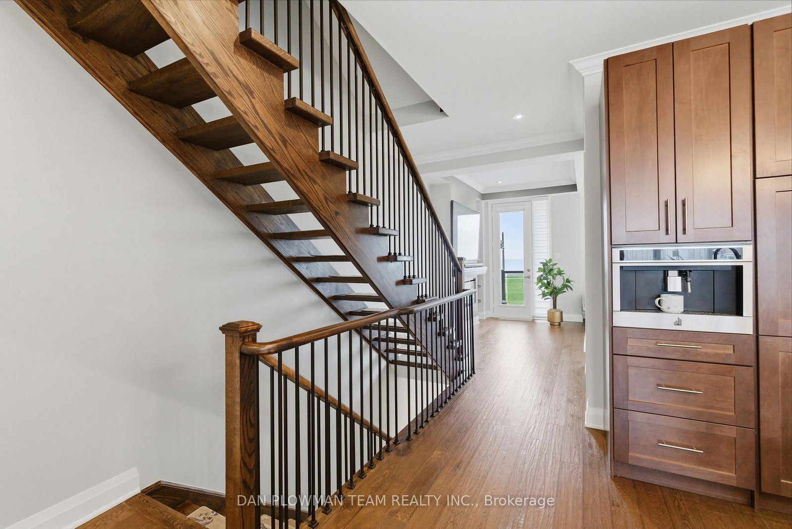 779 Port Darlington Road • Clarington, ON photo 3