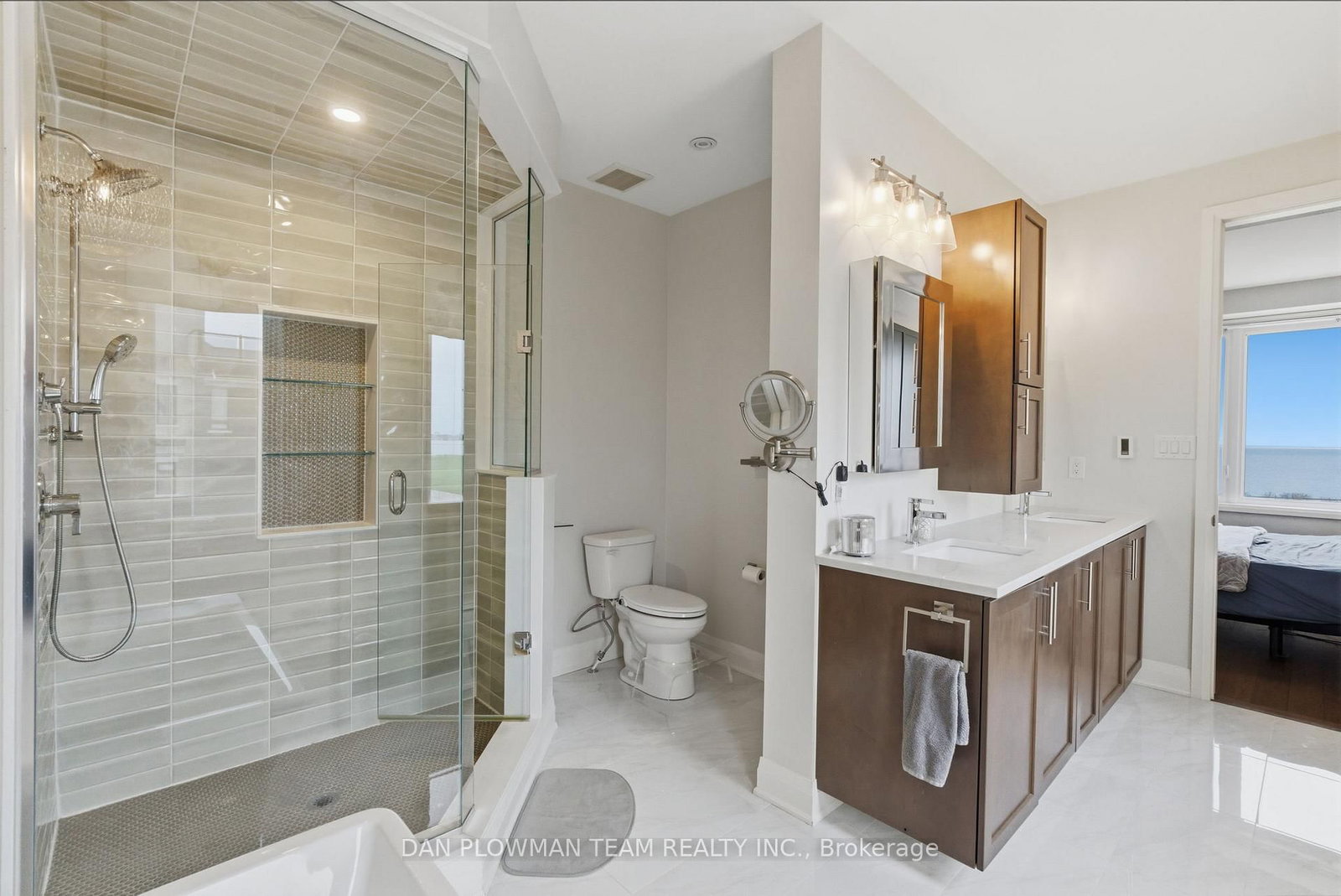 779 Port Darlington Road • Clarington, ON photo 34