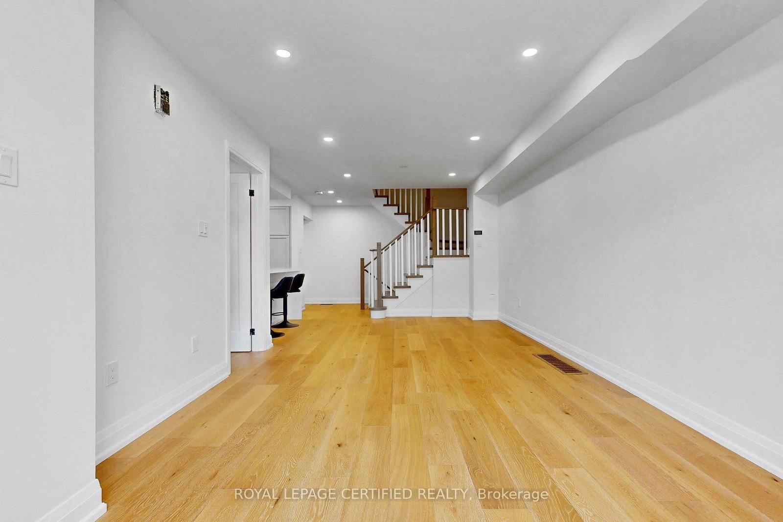 36 Silvester Street • Ajax, ON photo 17
