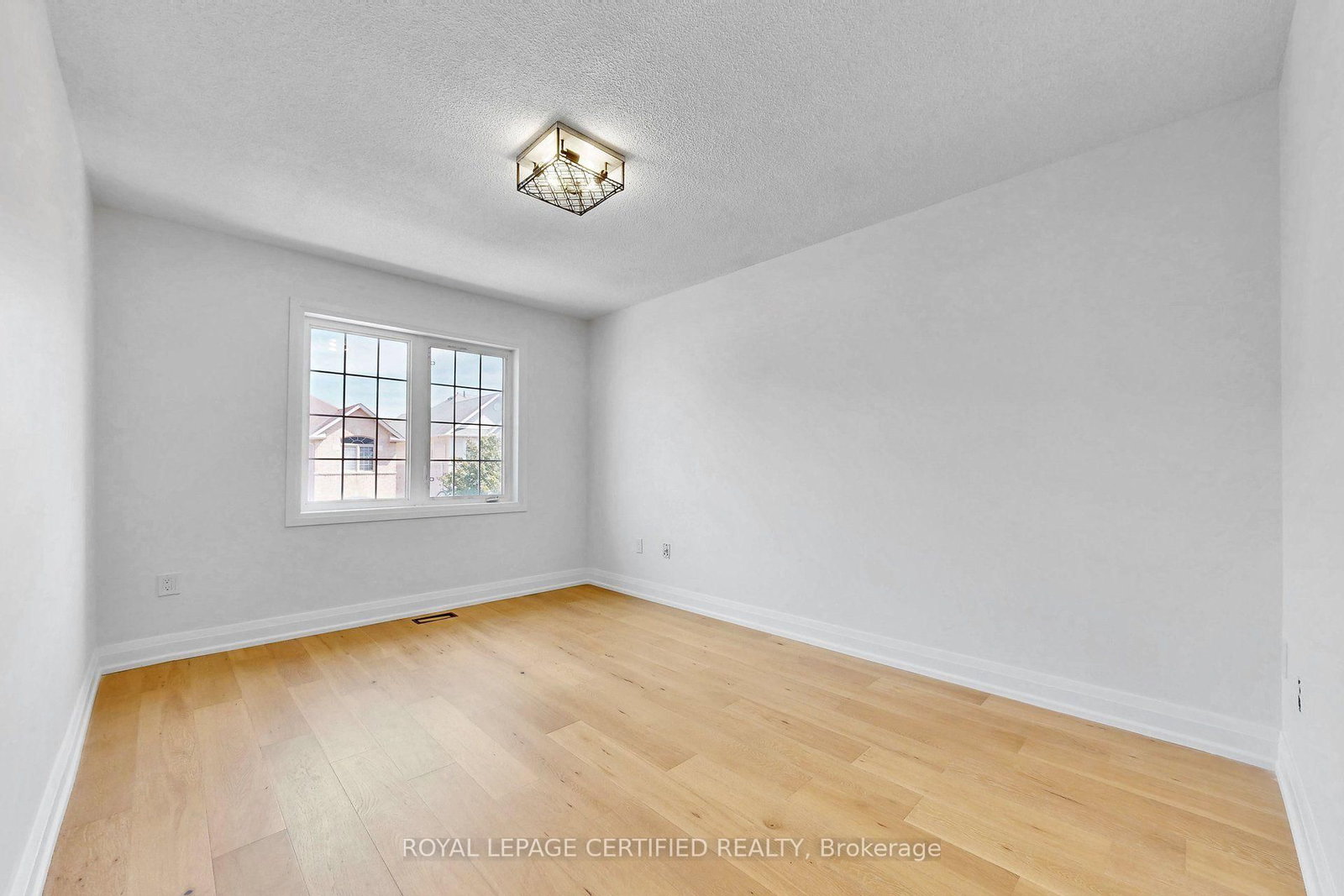 36 Silvester Street • Ajax, ON photo 32