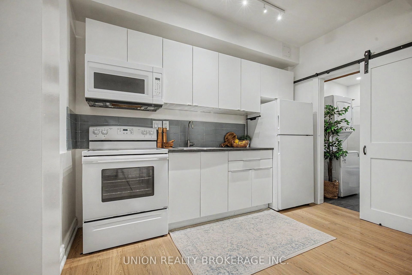 93 Rainsford Road • Toronto, ON photo 11