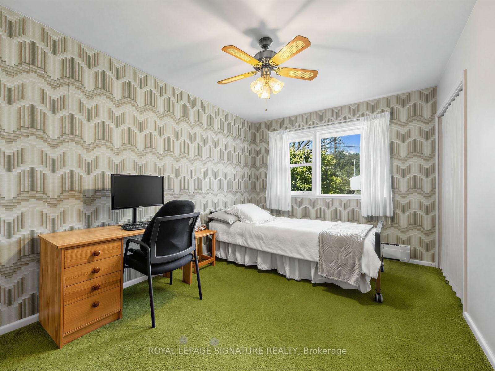 68 Beacham Crescent • Toronto, ON photo 11