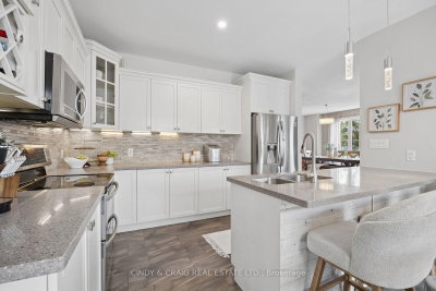 27 Elmer Adams Drive • Clarington, ON photo 6