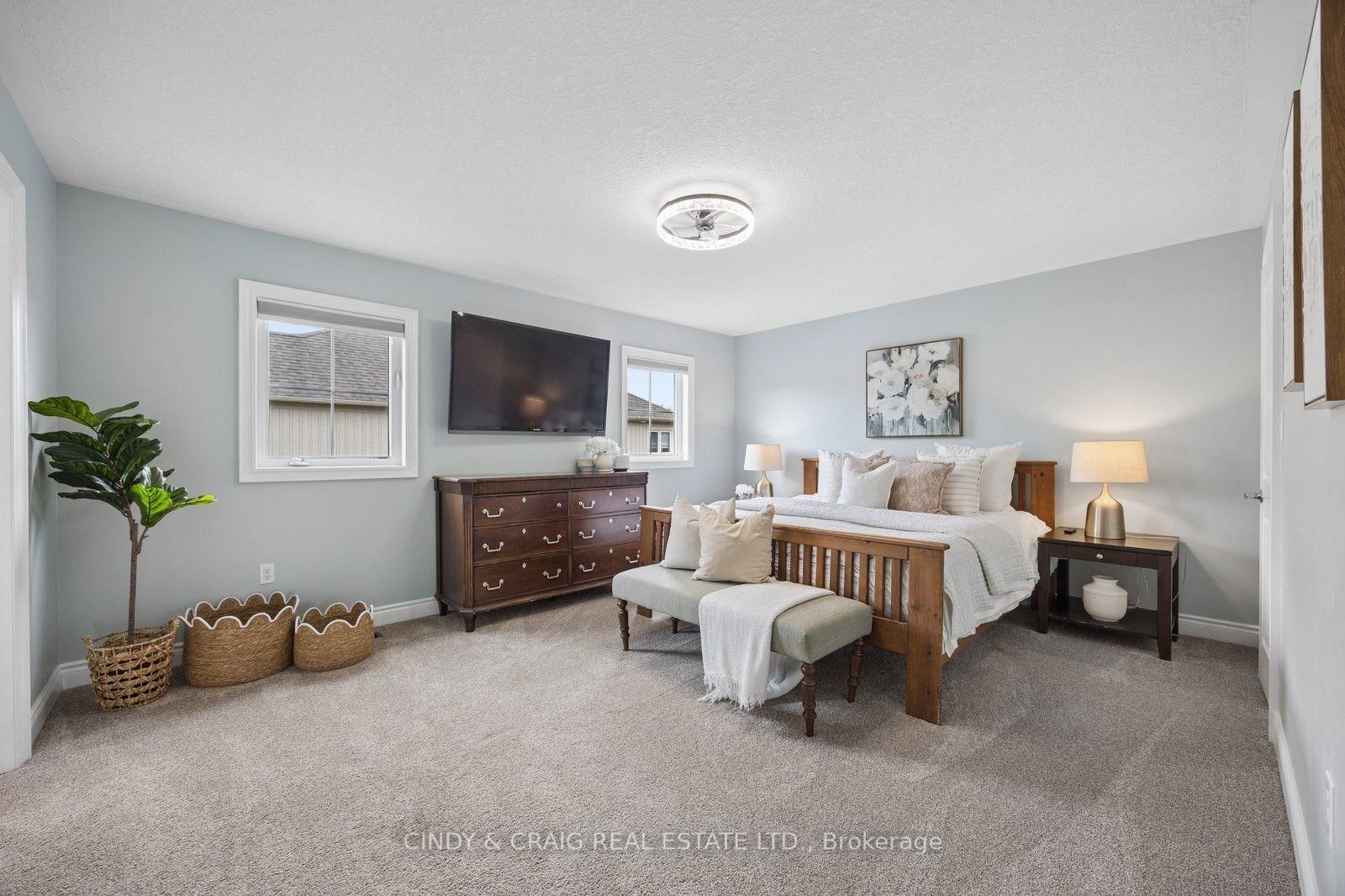 27 Elmer Adams Drive • Clarington, ON photo 9