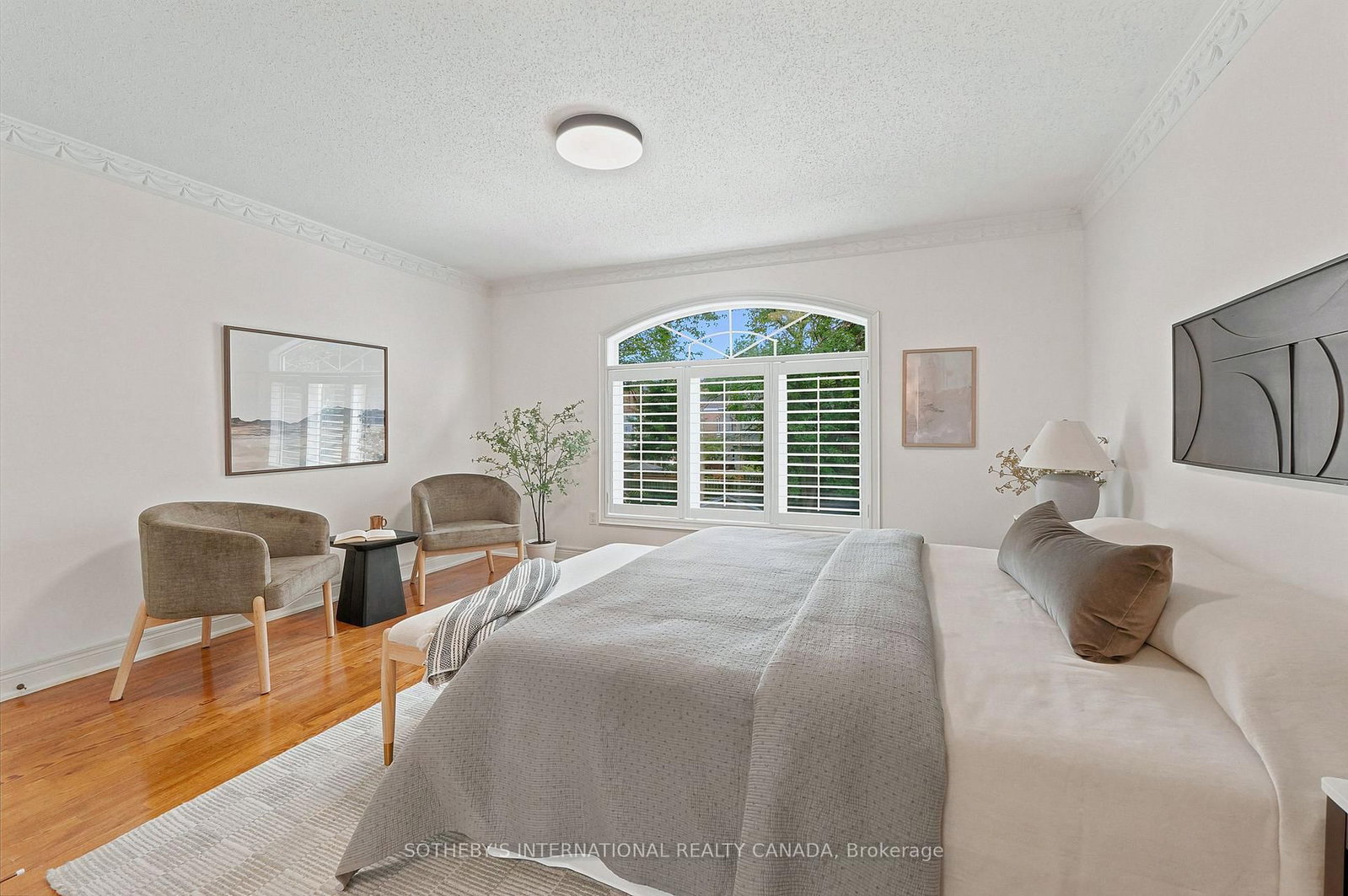 93 Eaton Avenue • Toronto, ON photo 21