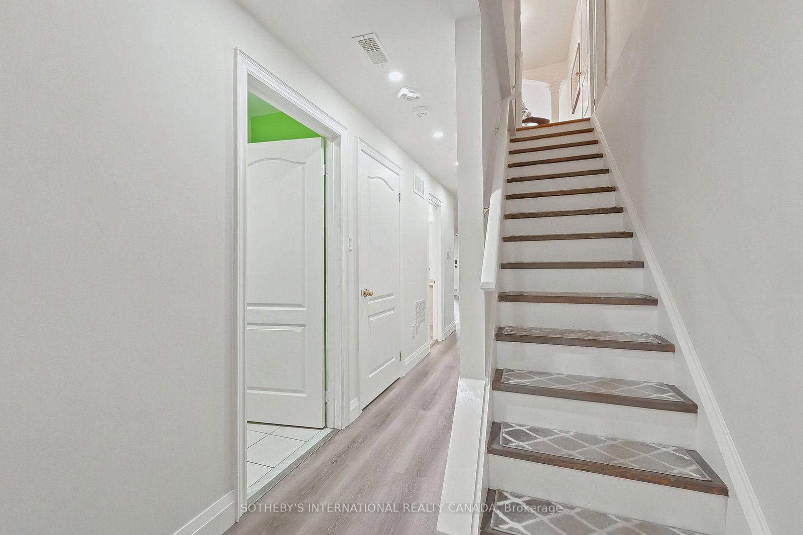 93 Eaton Avenue • Toronto, ON photo 30