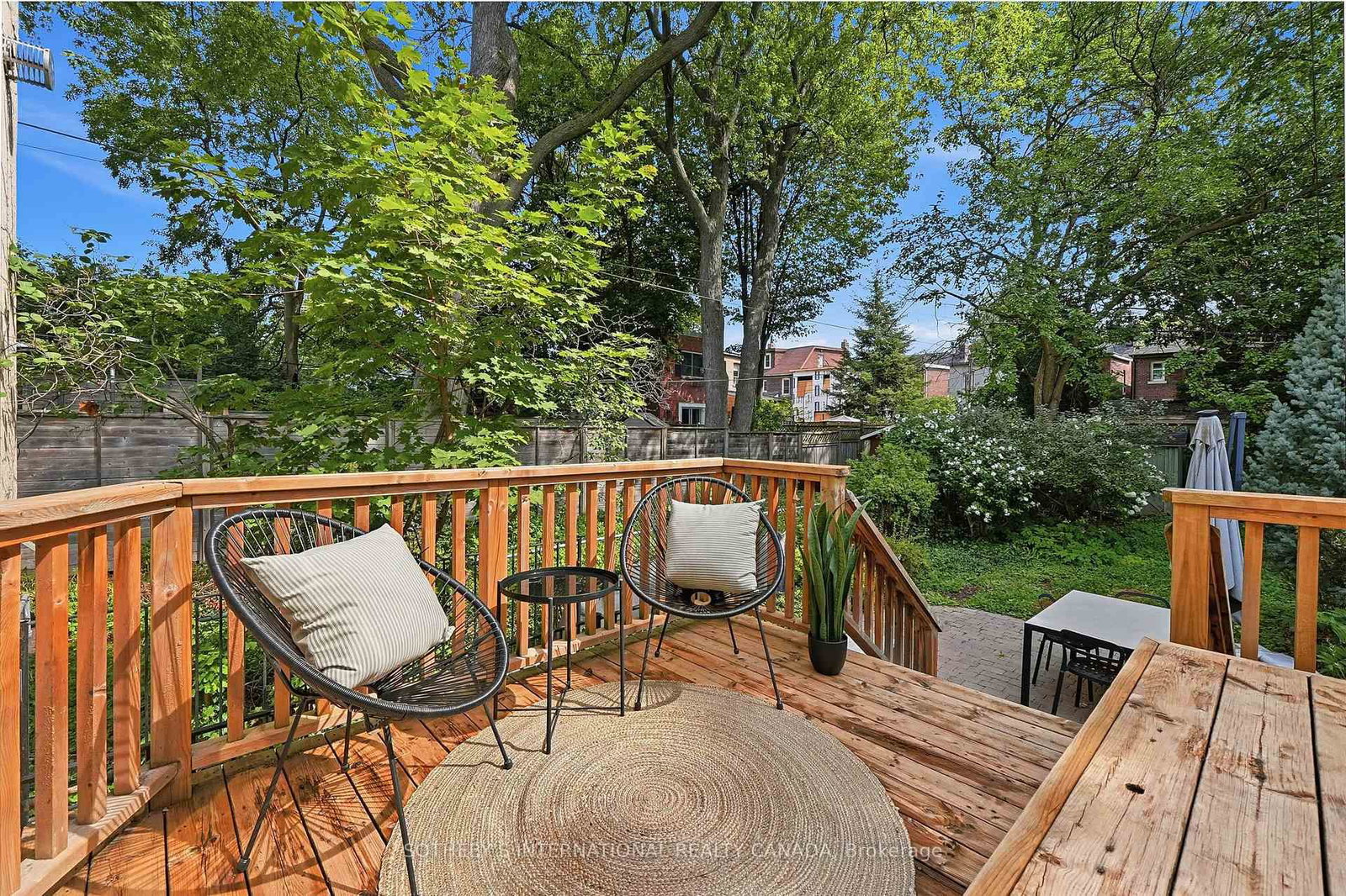 93 Eaton Avenue • Toronto, ON photo 43