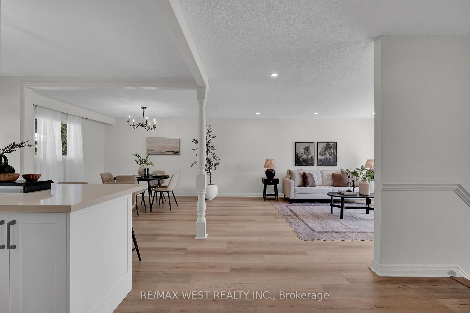 4 Flemington Court • Whitby, ON photo 24