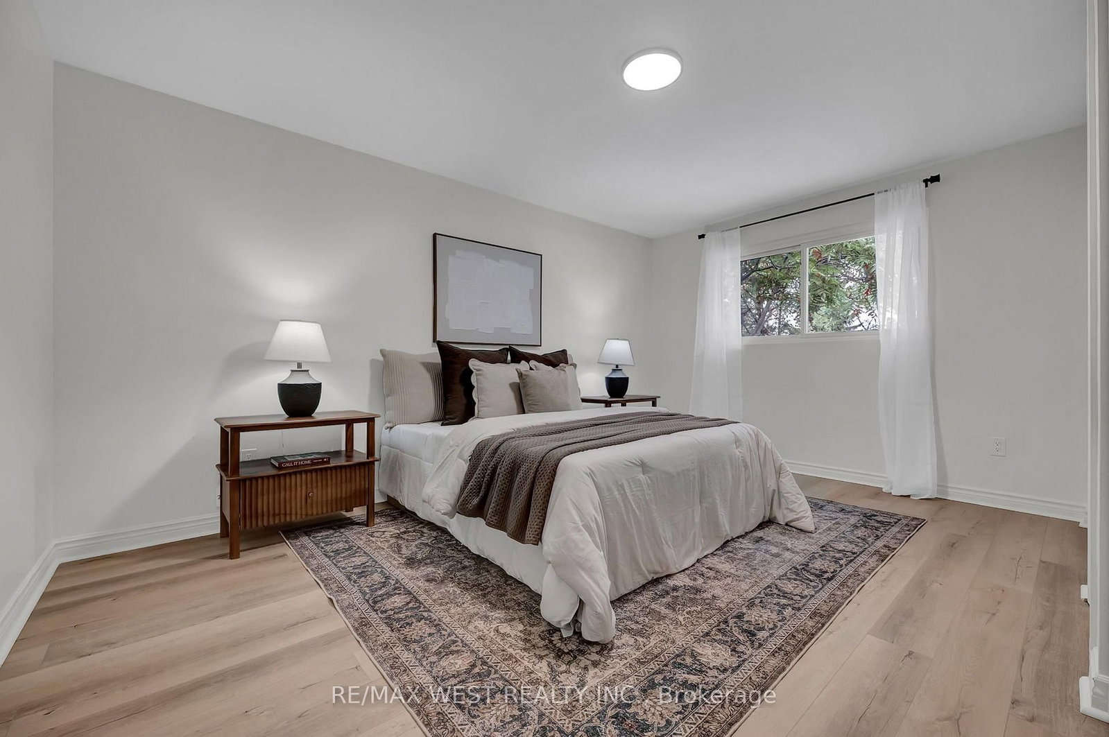 4 Flemington Court • Whitby, ON photo 28