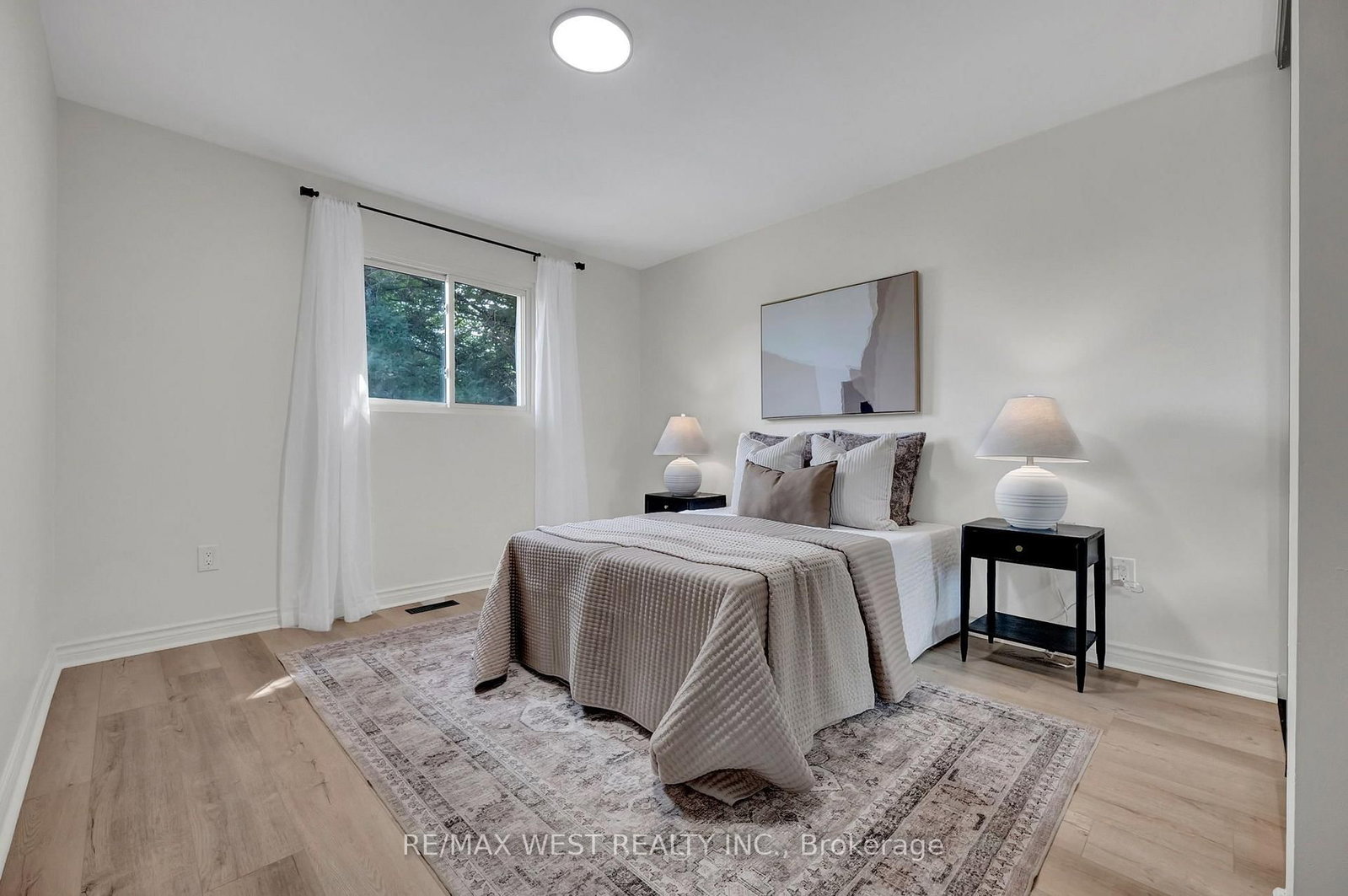 4 Flemington Court • Whitby, ON photo 31