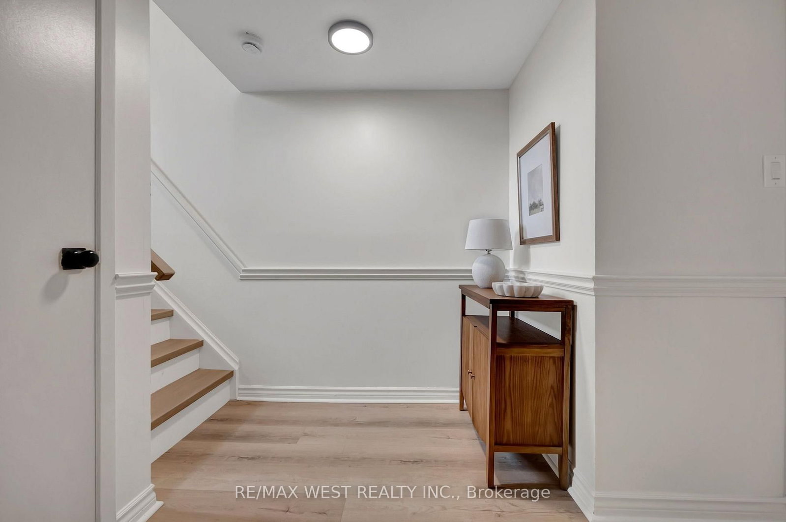 4 Flemington Court • Whitby, ON photo 35