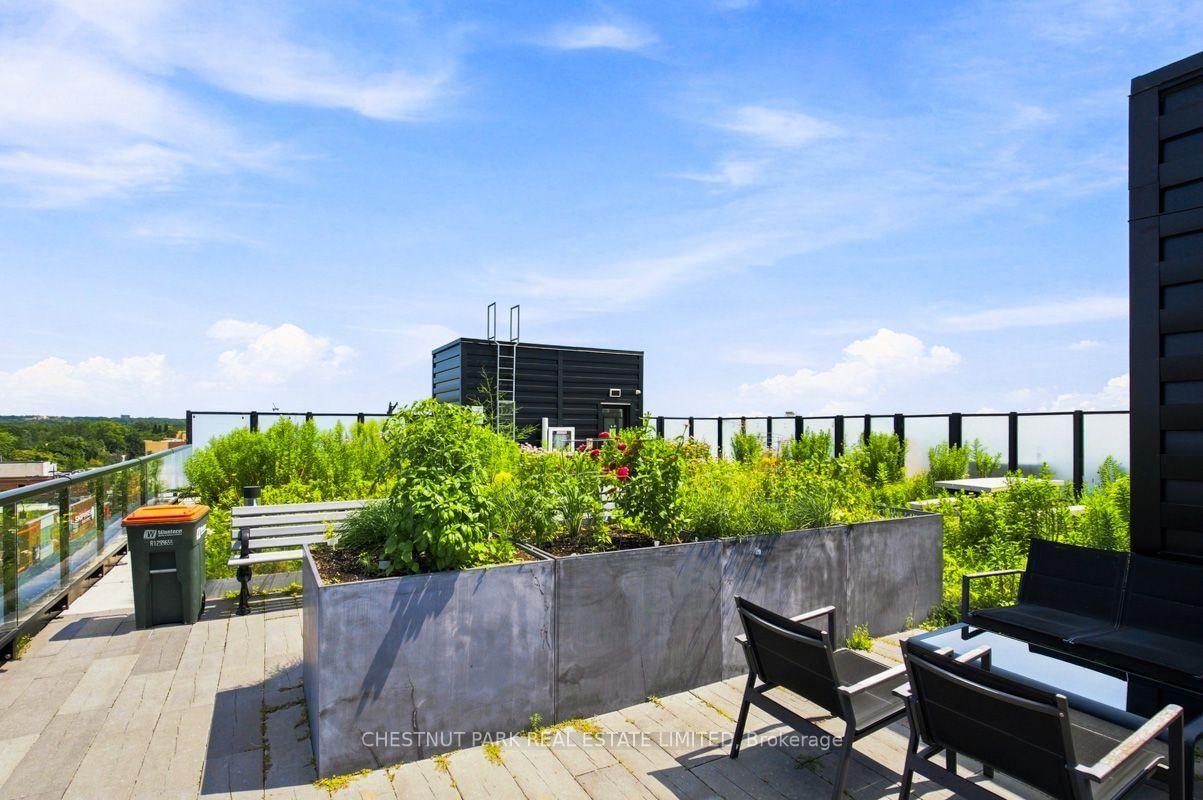 899 Queen Street E • #205 • Toronto, ON photo 21