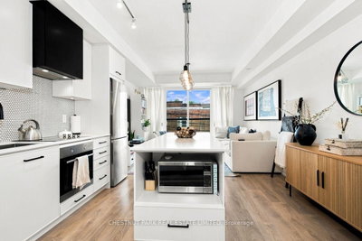 899 Queen Street E • #205 • Toronto, ON photo 7