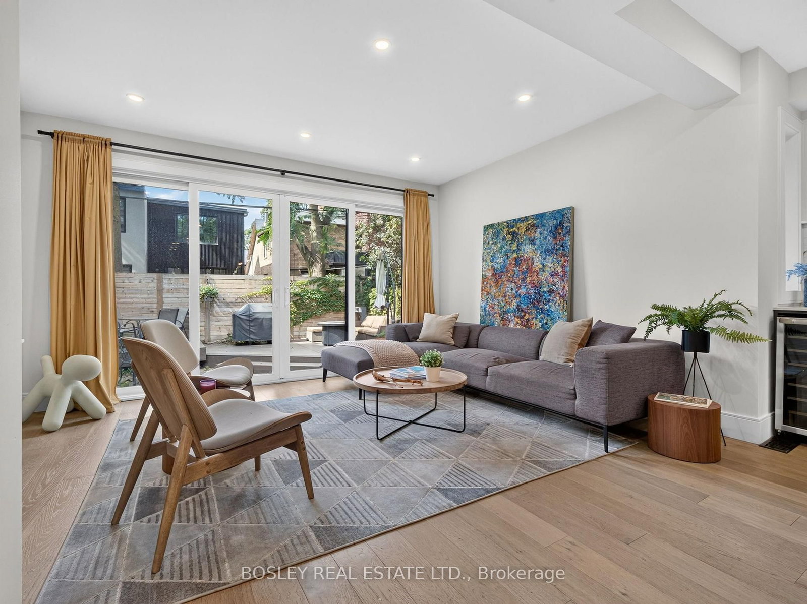 14 Coady Avenue • Toronto, ON photo 10