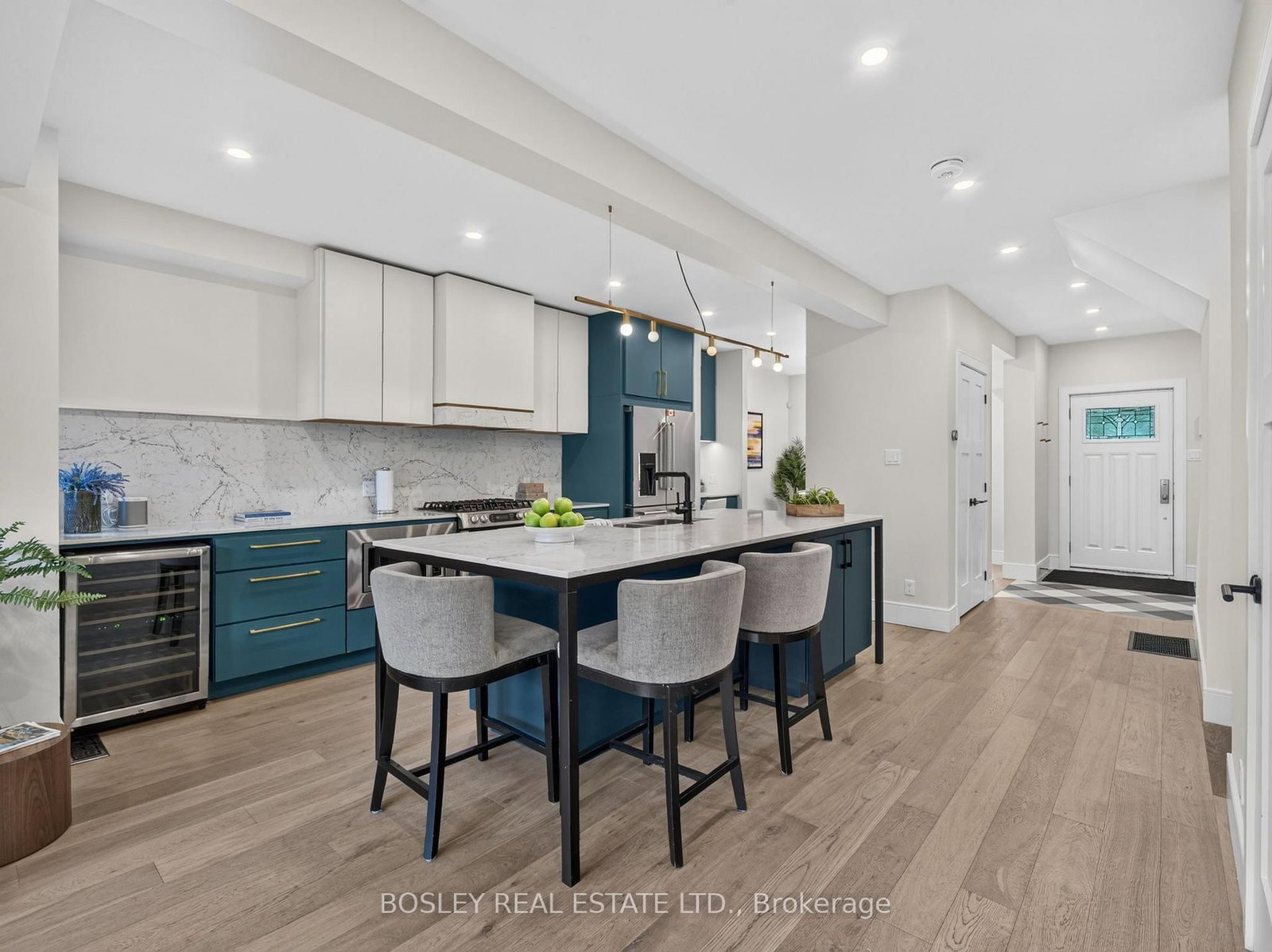 14 Coady Avenue • Toronto, ON photo 4