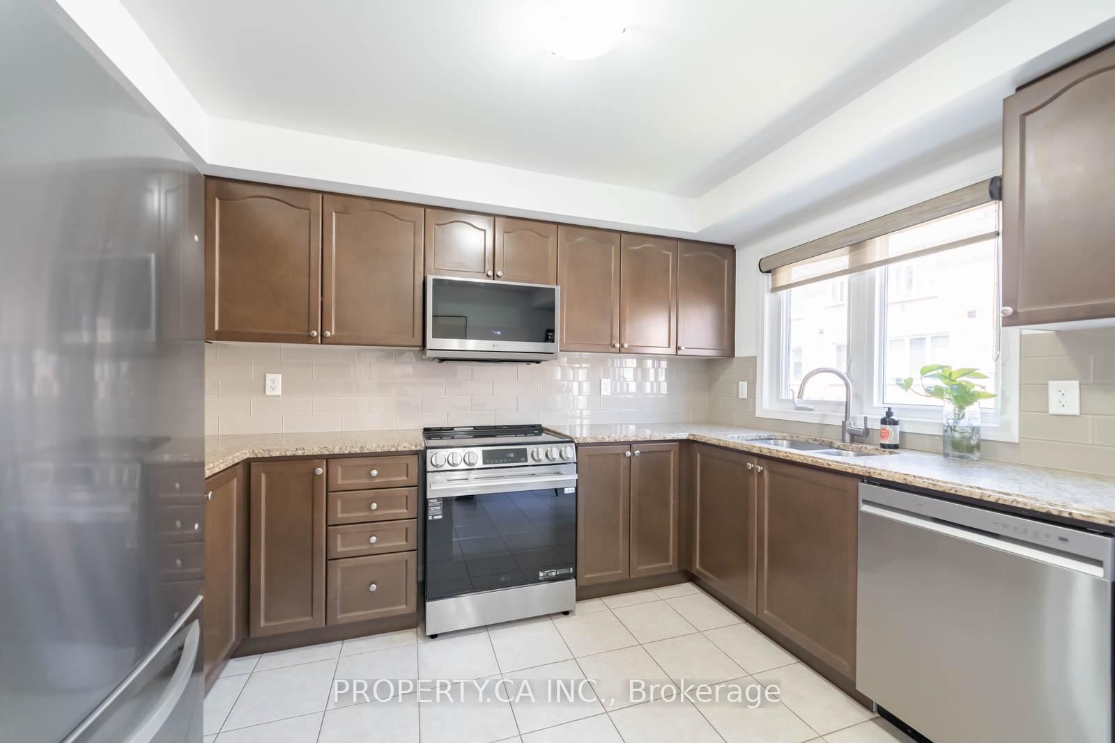 34 Ferguson Street • Toronto, ON photo 15
