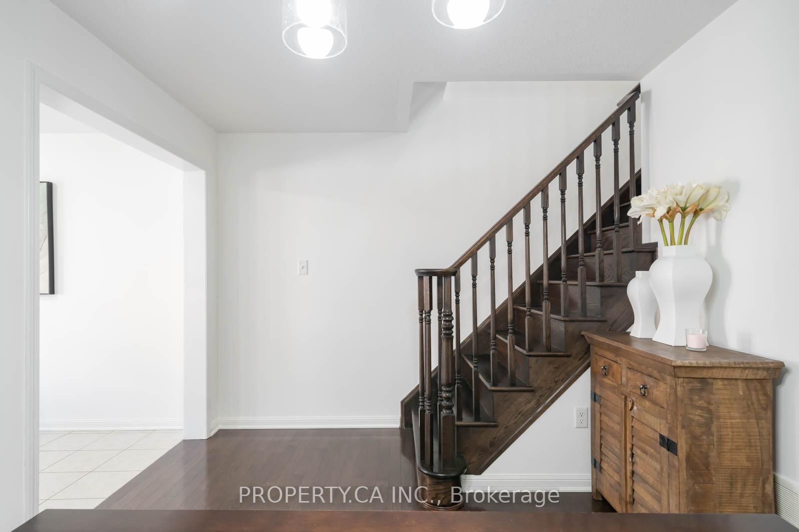 34 Ferguson Street • Toronto, ON photo 19