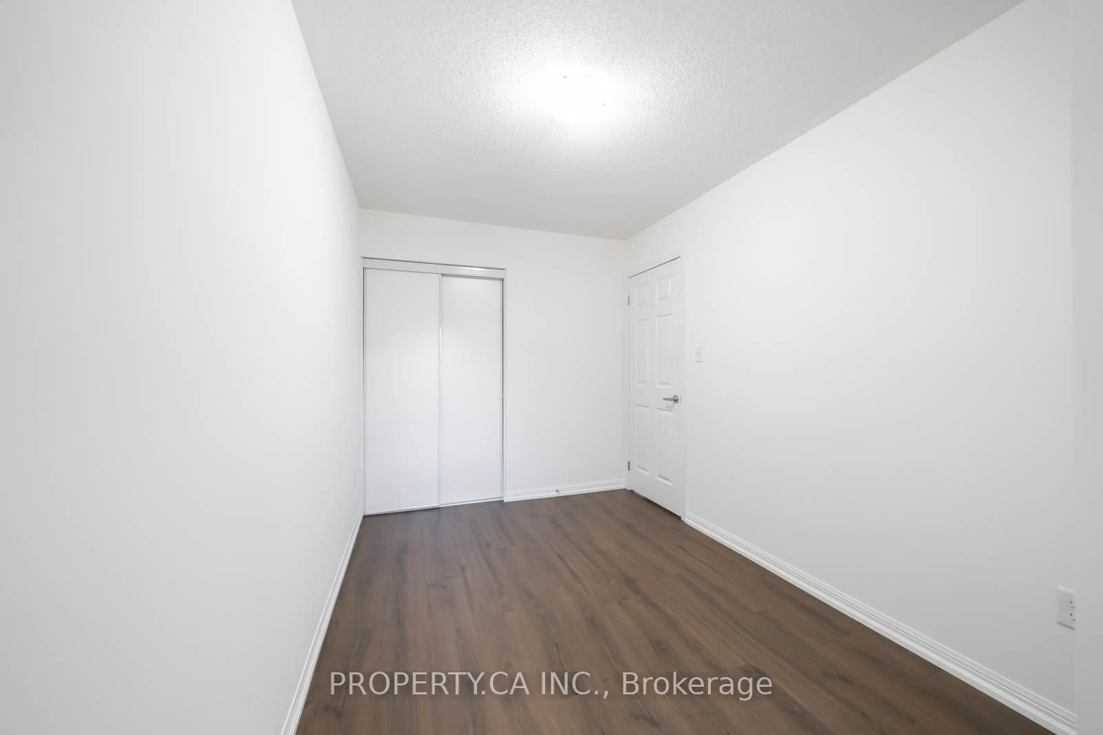 34 Ferguson Street • Toronto, ON photo 28