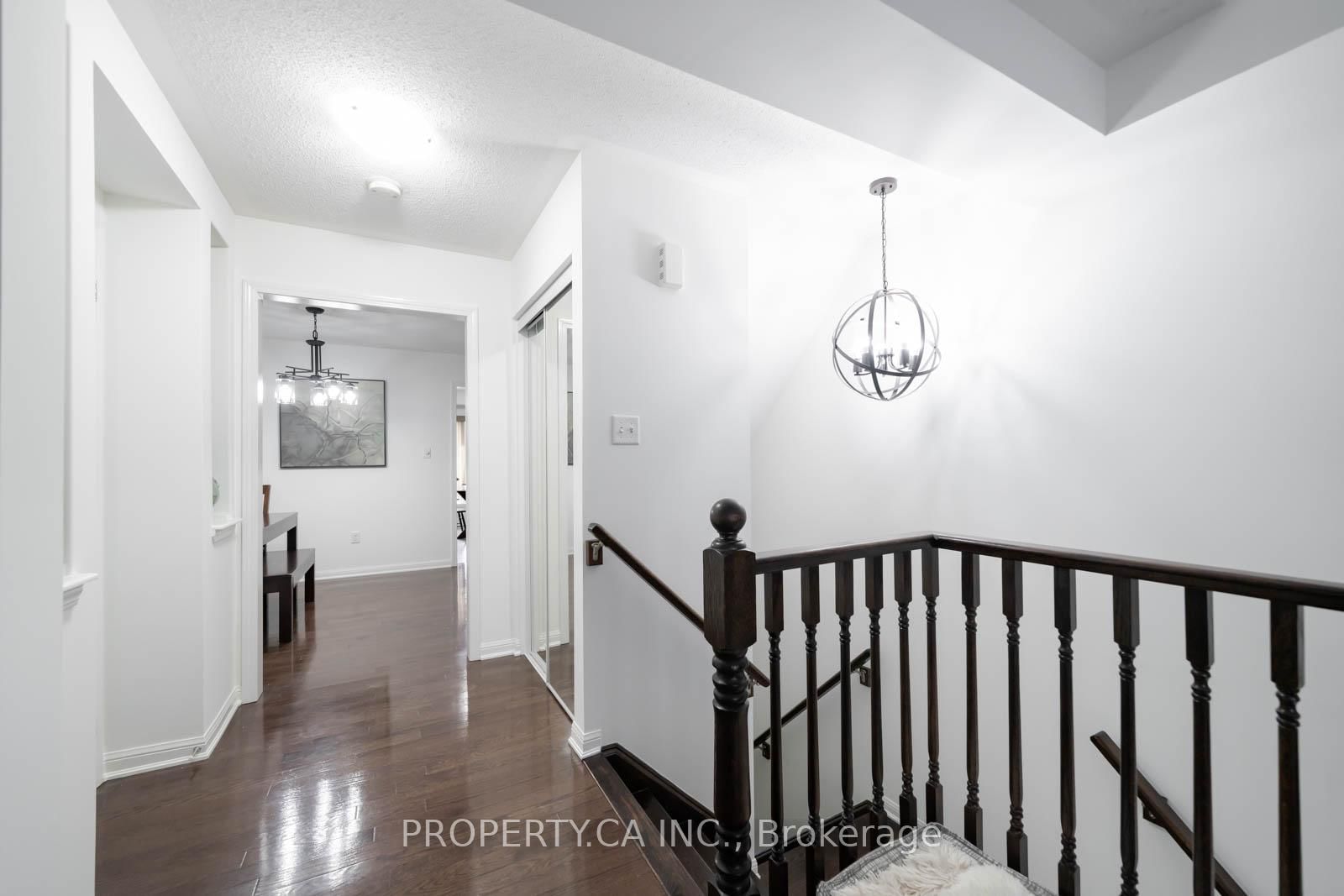 34 Ferguson Street • Toronto, ON photo 5