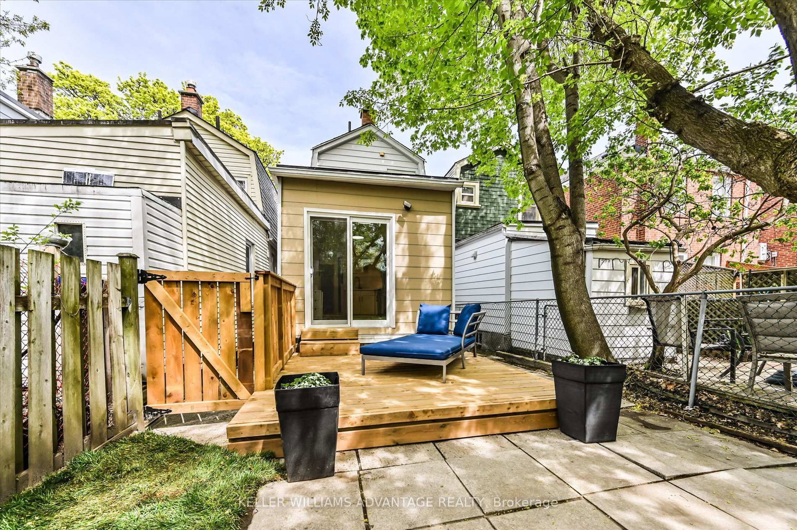 294 Cedarvale Avenue • Toronto, ON photo 18