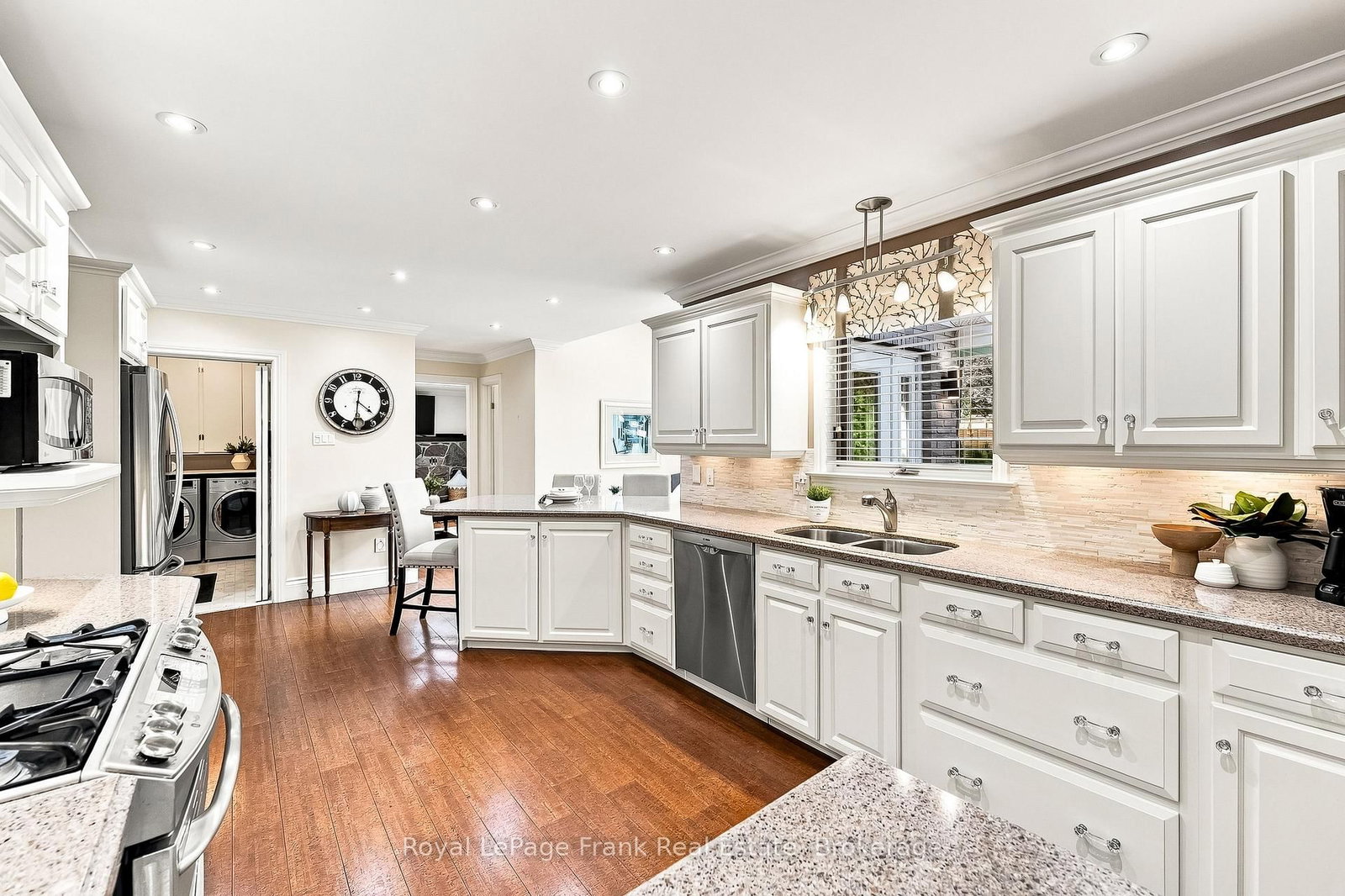 559 Alma Street • Scugog, ON photo 23