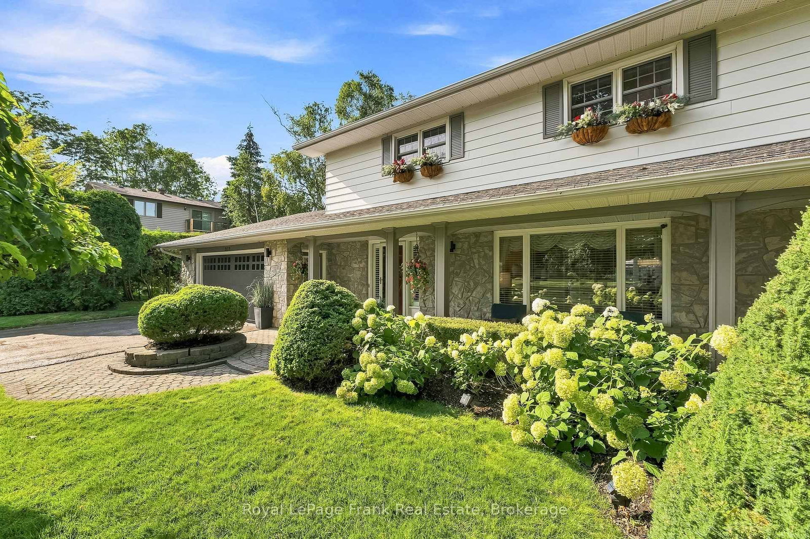 559 Alma Street • Scugog, ON photo 4