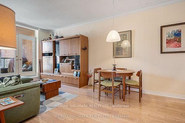 35 Boardwalk Drive • #222 • Toronto, ON photo 11