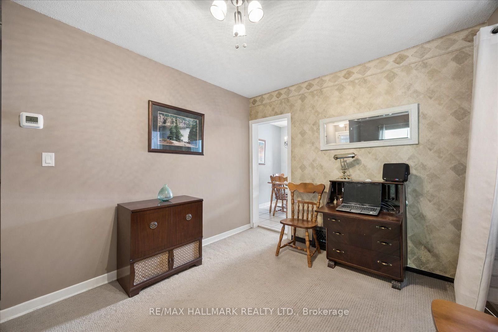 69 Alton Avenue • Toronto, ON photo 13