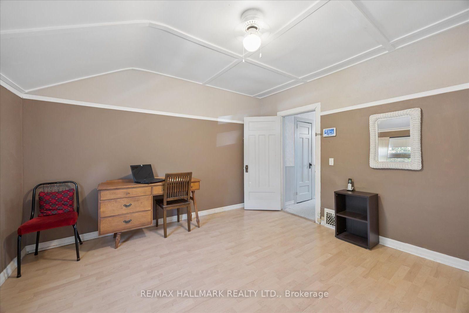 69 Alton Avenue • Toronto, ON photo 31