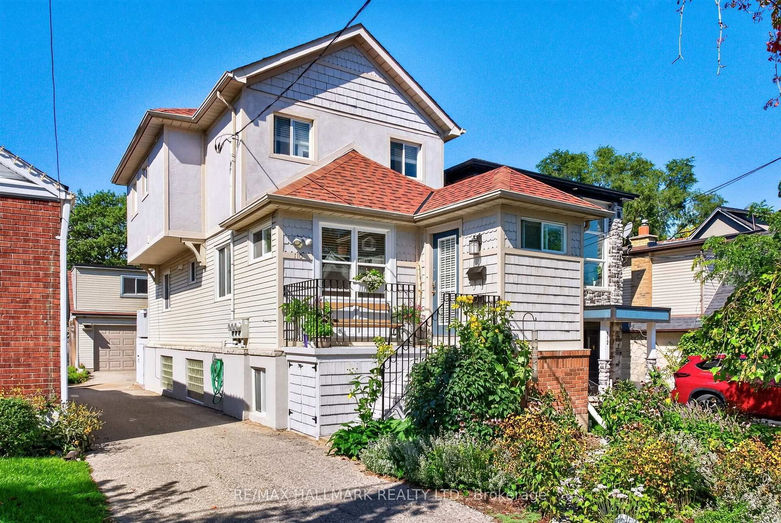 110 Harding Boulevard • Toronto, ON photo 1