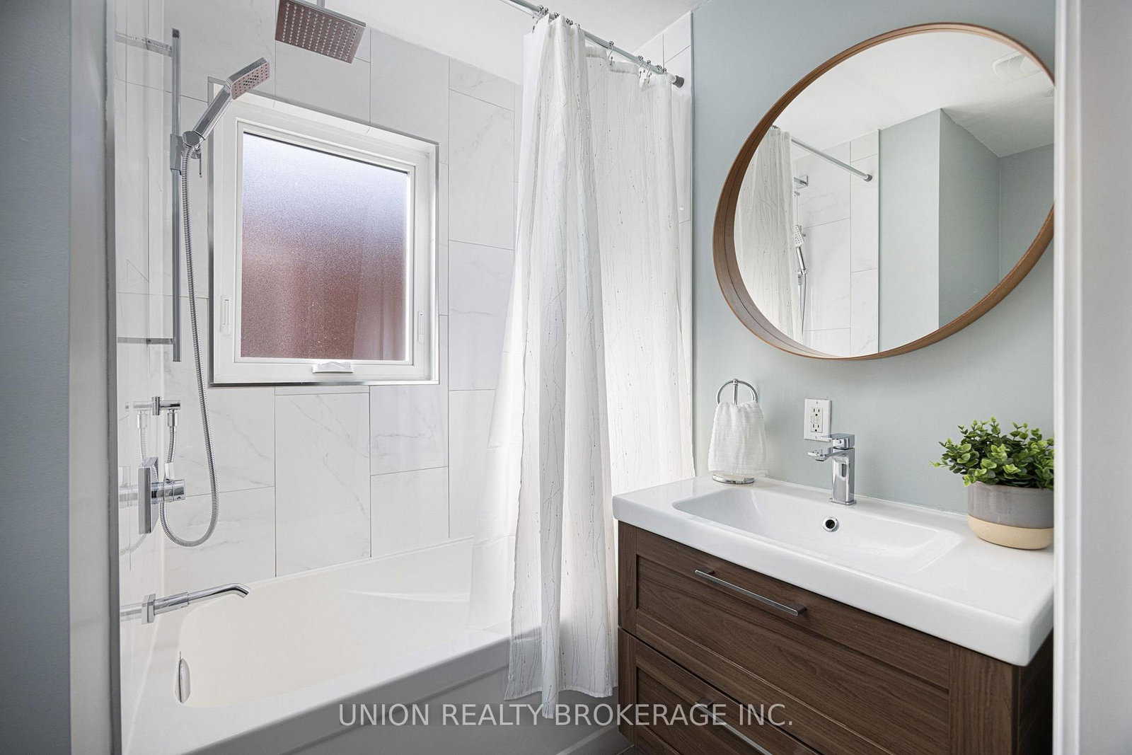 49 Claremore Avenue • Toronto, ON photo 24