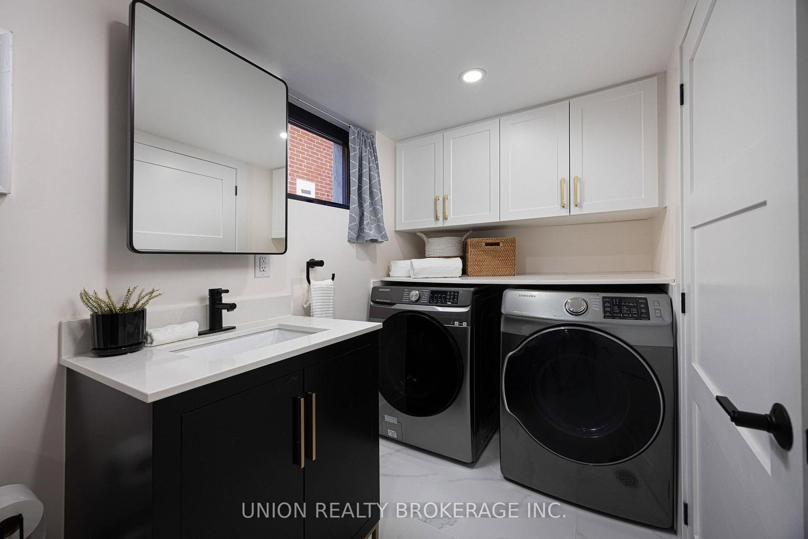 49 Claremore Avenue • Toronto, ON photo 34