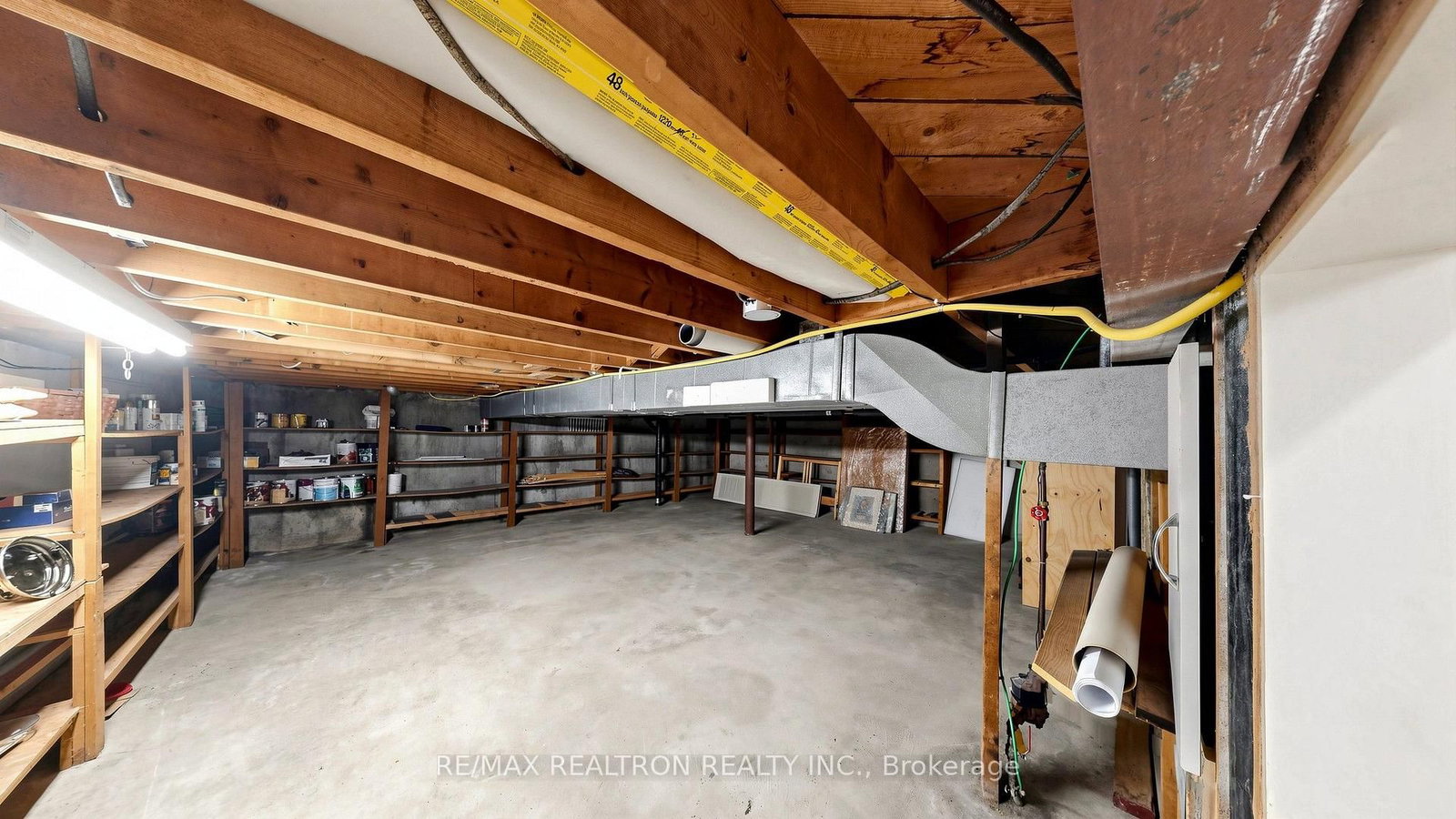 229 CHARTLAND Boulevard S • Toronto, ON photo 40