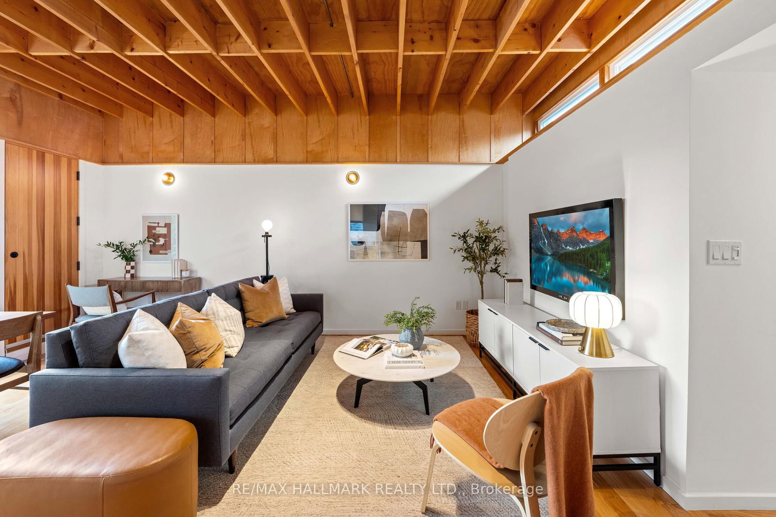 92 Chisholm Avenue • Toronto, ON photo 28